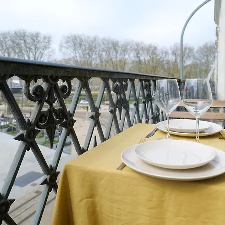 Bel Idealement Situe Centre-ville דירה אנז'ה